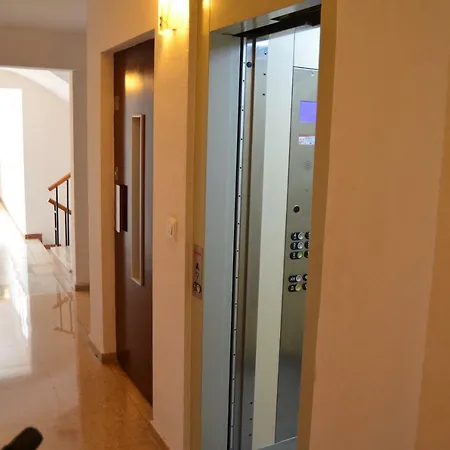 Apartamento Calle San Jose Centro
